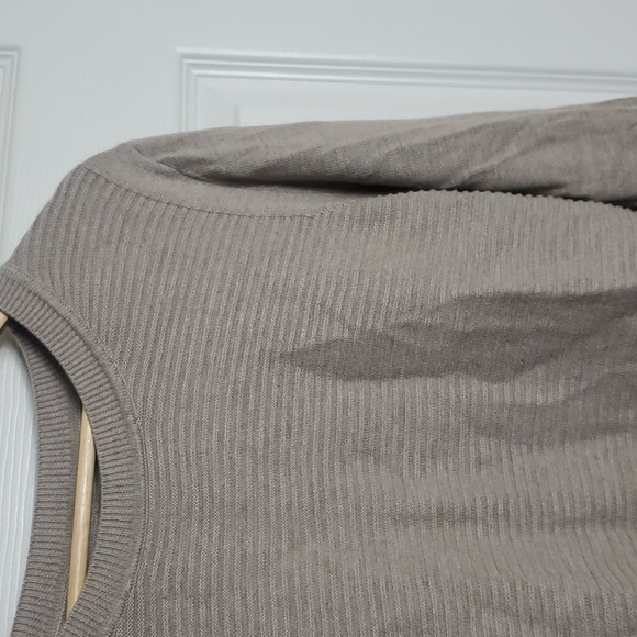 Hilary Radley Tan Sweater Faux Shirt Size XXL - Picture 4 of 10